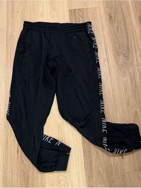 Nike Men’s Black Y2K Athletic Running Gym Training Joggers size Large